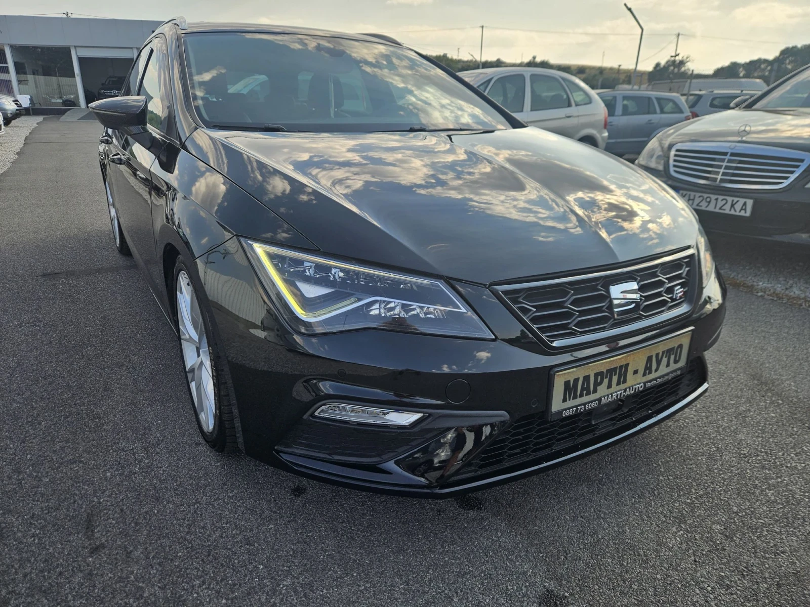 Seat Leon 1, 4 FR DIGITAL PANO 100000km EVRO 6D, снимка 2 - Автомобили и джипове - 55766606