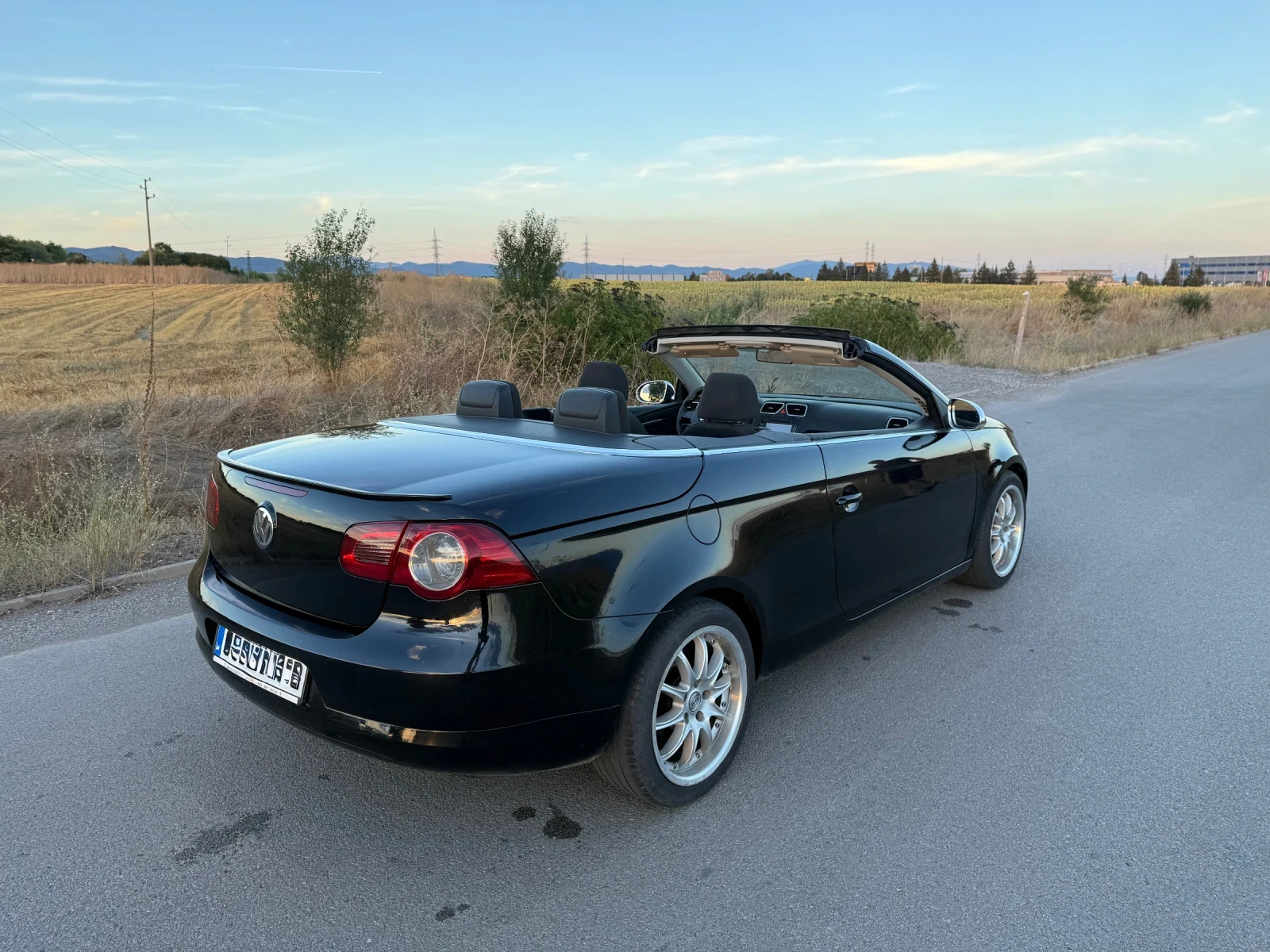 VW Eos 2.0TDI, снимка 7 - Автомобили и джипове - 56127421