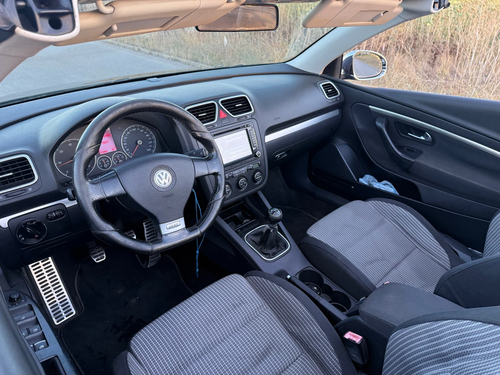 VW Eos 2.0TDI, снимка 10 - Автомобили и джипове - 56127421