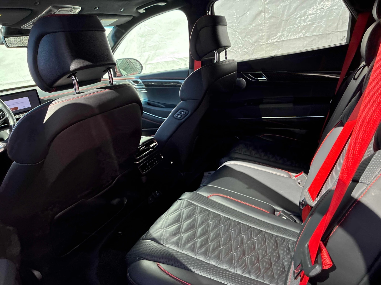 Genesis GV80 * 3.5T e SC * АВТОКРЕДИТ БЕЗ ПЪРВОНАЧАЛНА ВНОСКА* , снимка 12 - Автомобили и джипове - 56158431