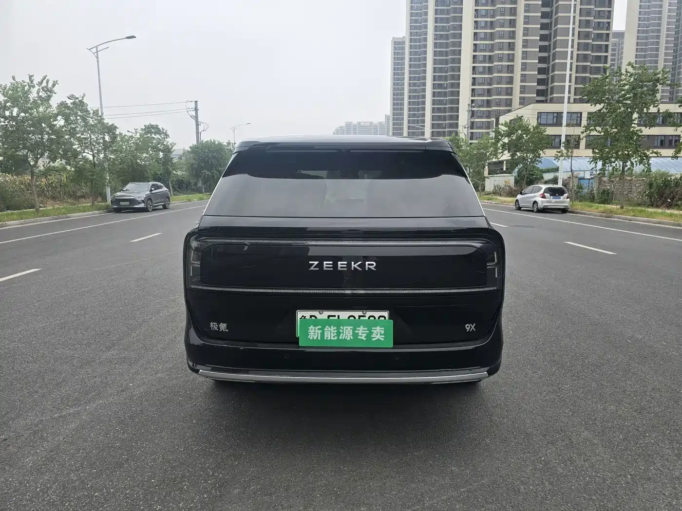 Zeekr 9X 2025* 898 HP* NAIM* �����* �����* 360* ACC* PANO | Mobile.bg � ����������� 5