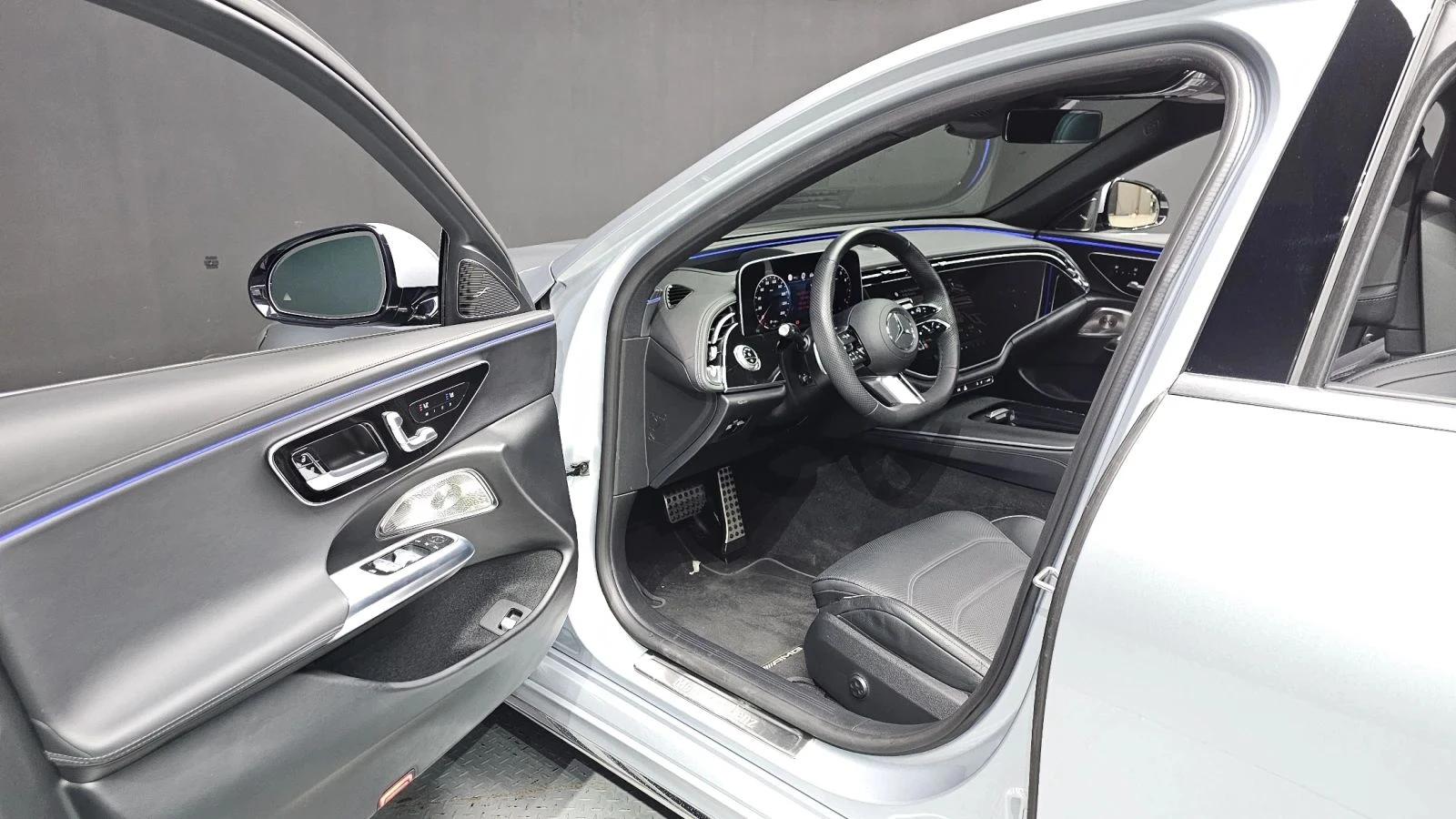 Mercedes-Benz E 300 | Mobile.bg � ����������� 10