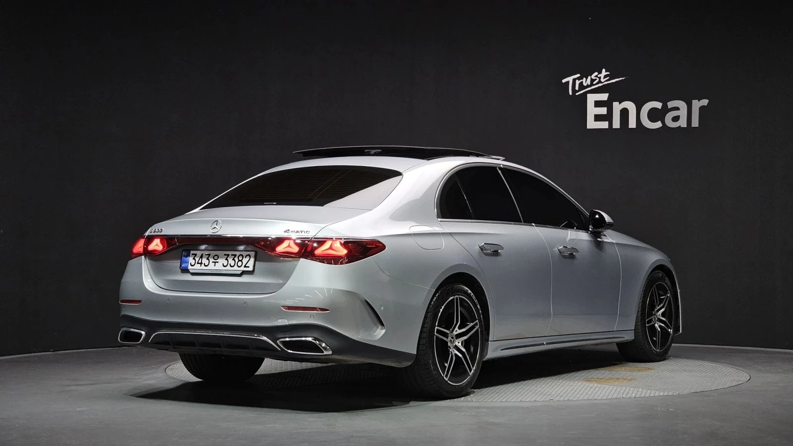 Mercedes-Benz E 300 | Mobile.bg � ����������� 2