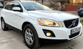 Volvo XC60 2.4* D5* Перфектен* , снимка 3