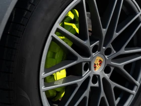 Porsche Cayenne  E-Hybrid - 187000 лв. / 95611.58 € - 70913441 17