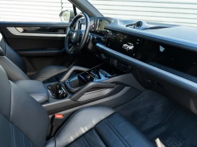 Porsche Cayenne  E-Hybrid - 187000 лв. / 95611.58 € - 70913441 12
