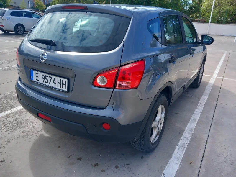 Nissan Qashqai Топ оферта!!!, снимка 5 - Автомобили и джипове - 47256134