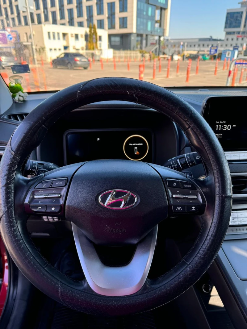 Hyundai Kona, снимка 12 - Автомобили и джипове - 47750684