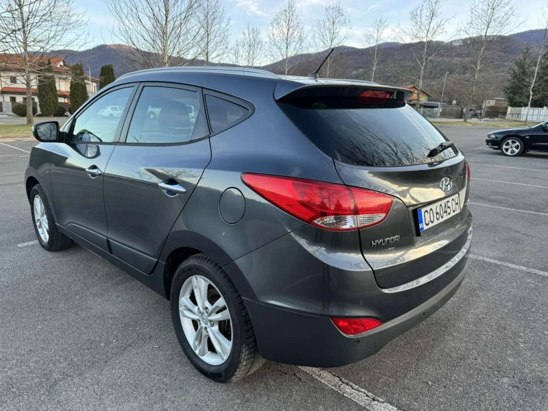 Hyundai IX35, снимка 2 - Автомобили и джипове - 49529497