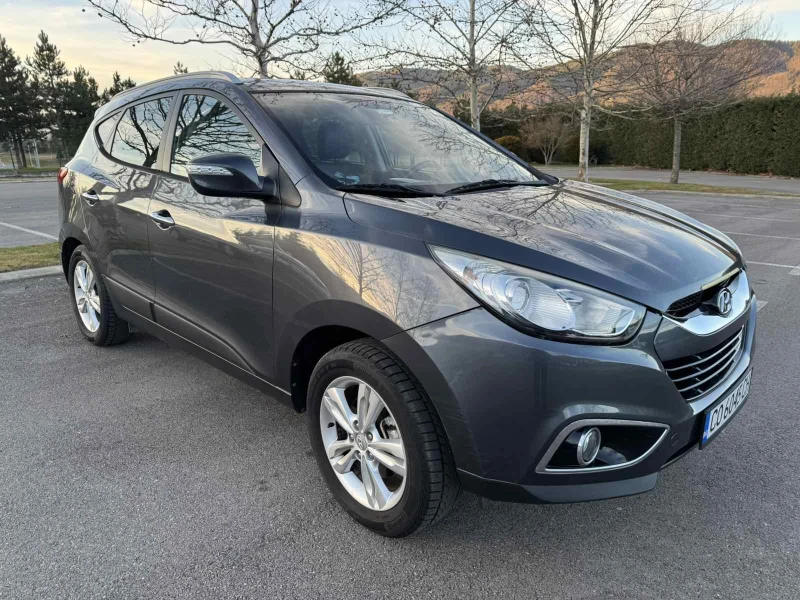 Hyundai IX35, снимка 6 - Автомобили и джипове - 49529497