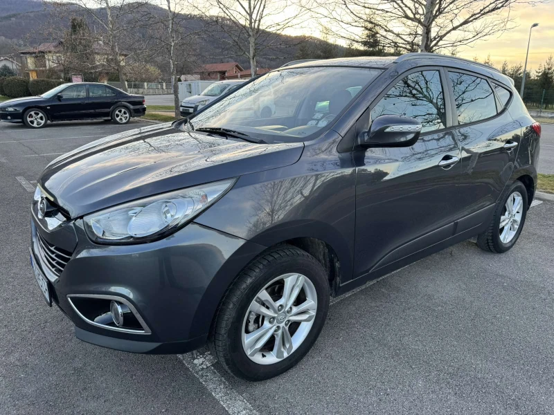 Hyundai IX35, снимка 1 - Автомобили и джипове - 49529497