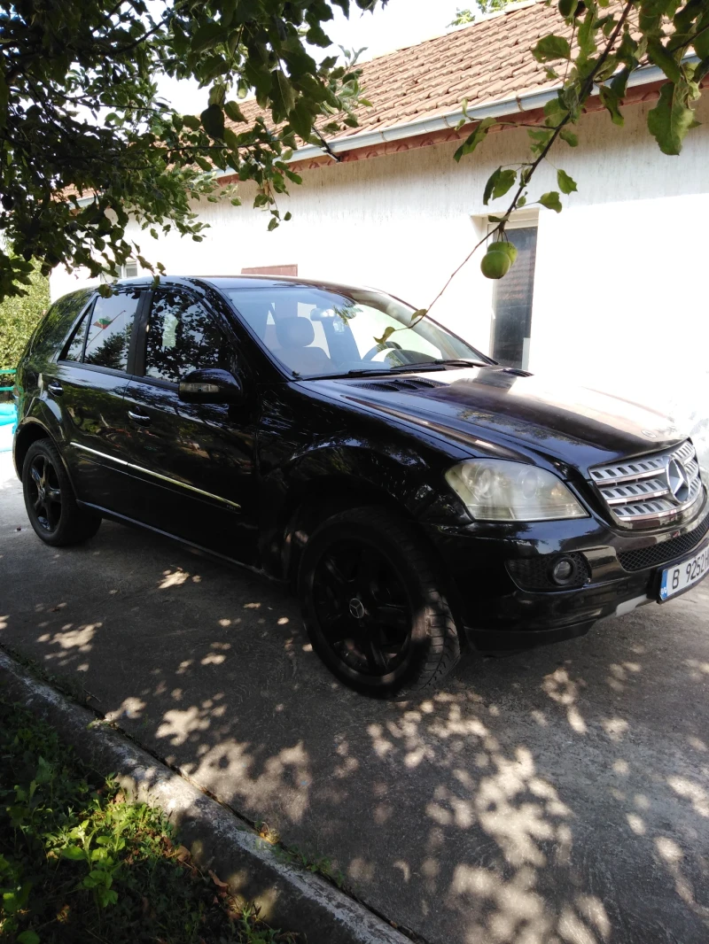 Mercedes-Benz ML 320 W164, снимка 2 - Автомобили и джипове - 52359382