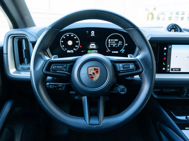 Porsche Cayenne  E-Hybrid, снимка 9 - Автомобили и джипове - 52397483