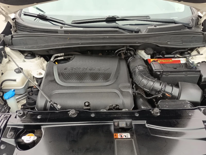 Hyundai IX35 2.0tdci, снимка 14 - Автомобили и джипове - 52641771