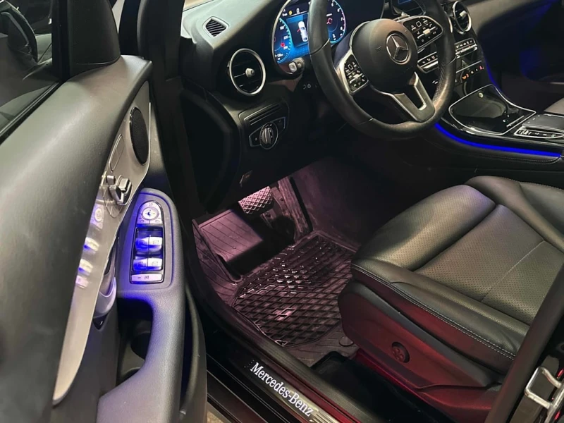 Mercedes-Benz GLC * 300 * CARFAX * БЕЗ ПЪРВОНАЧАЛНА ВНОСКА, снимка 9 - Автомобили и джипове - 52935697
