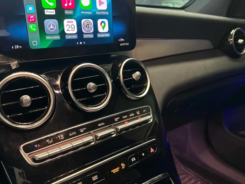 Mercedes-Benz GLC * 300 * CARFAX * БЕЗ ПЪРВОНАЧАЛНА ВНОСКА, снимка 16 - Автомобили и джипове - 52935697