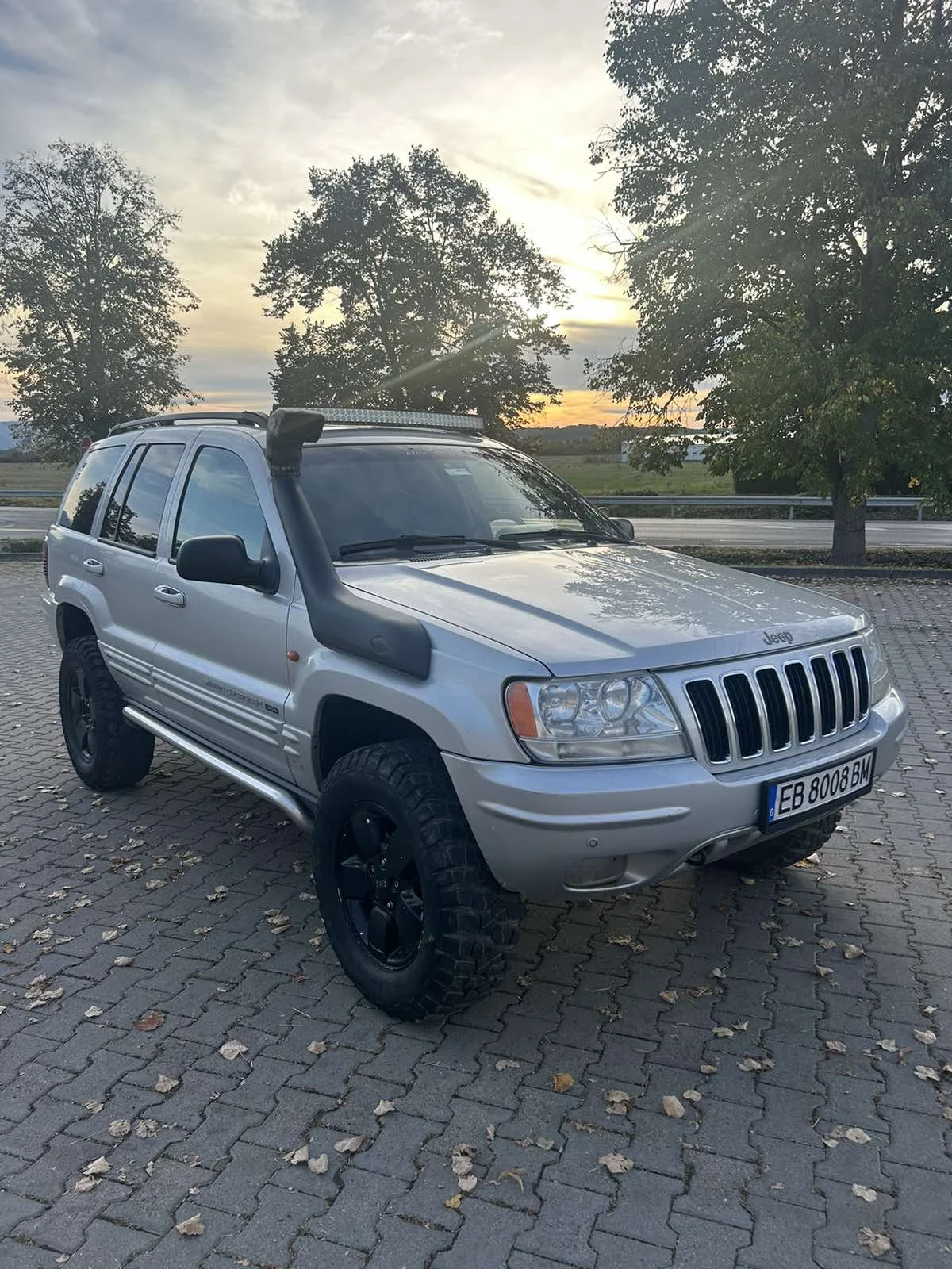 Jeep Grand cherokee 2.7куб.163к.с  CUADRA DRAIV - изображение 3