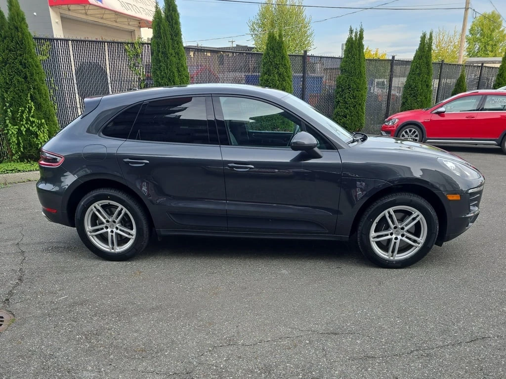 Porsche Macan * AWD * CARFAX * БЕЗ ПЪРВОНАЧАЛНА ВНОСКА - изображение 7