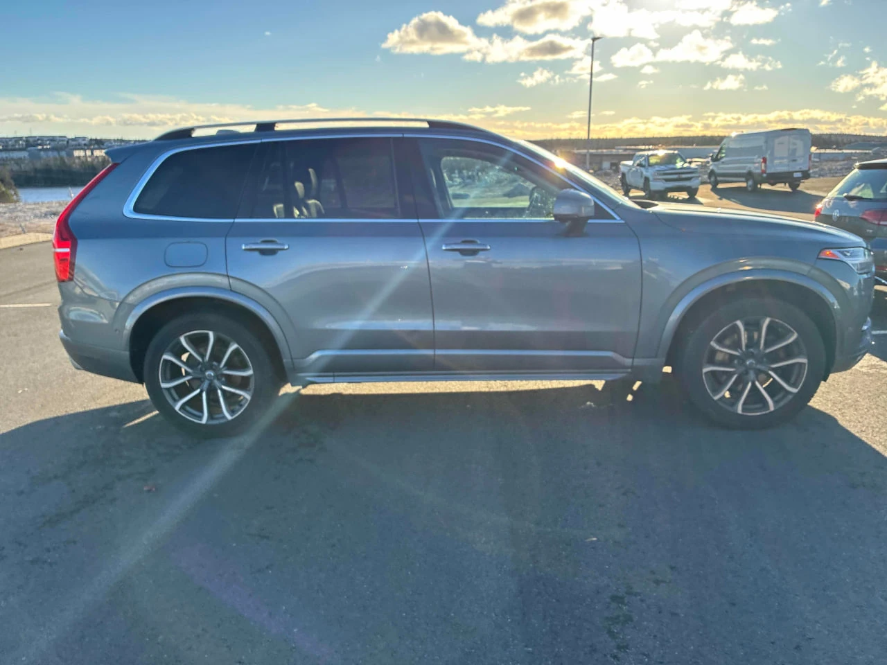 Volvo Xc90 CARFAX* АВТОФИНАНСИРАНЕ* БЕЗ ПЪРВОНАЧАЛНА ВНОСКА*  - изображение 3