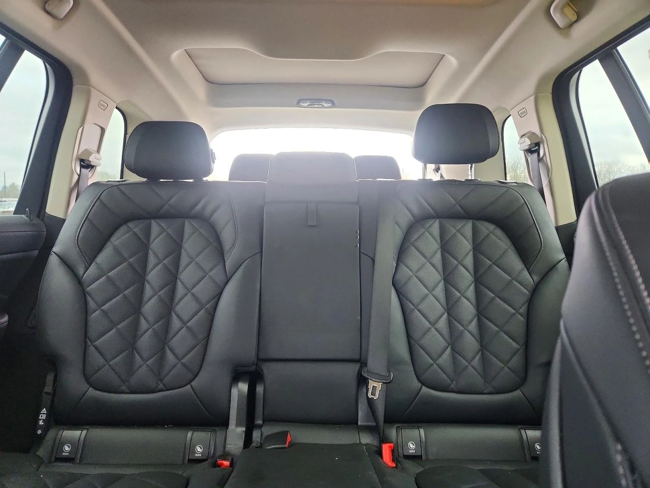 BMW X7 3.0l xDrive40I - изображение 10