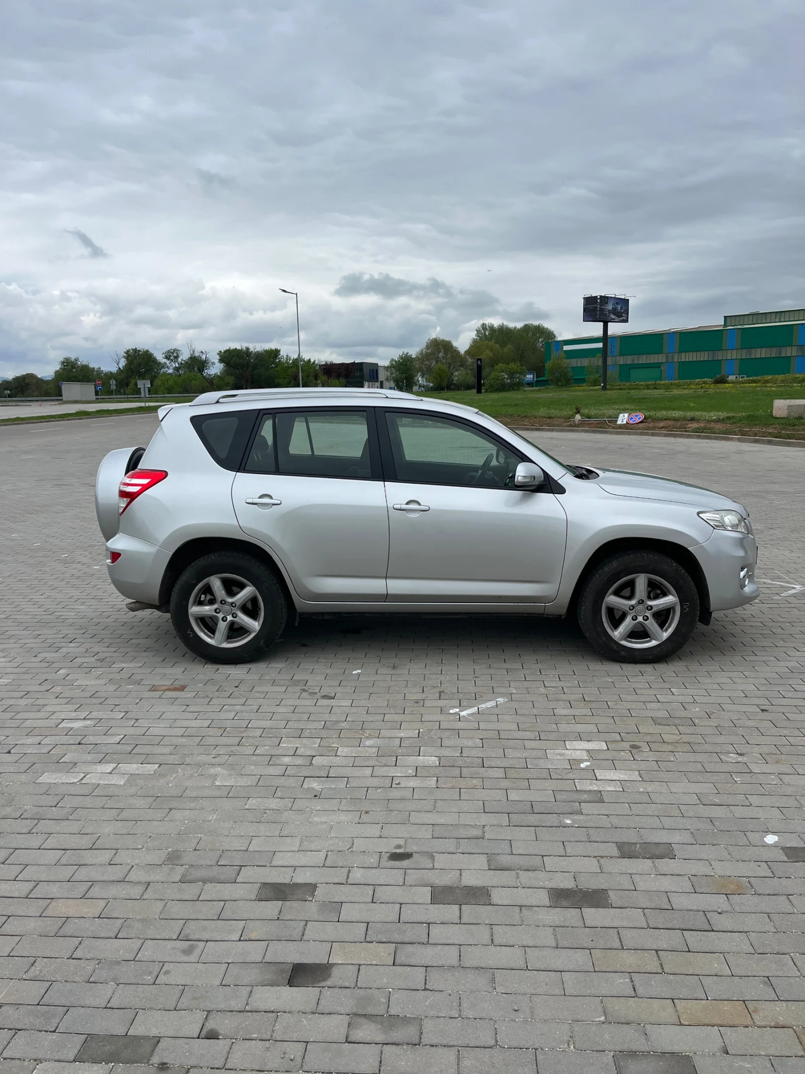 Toyota Rav4 RAV-4 2.2 diesel.150кс. 4x4, снимка 4 - Автомобили и джипове - 54482949