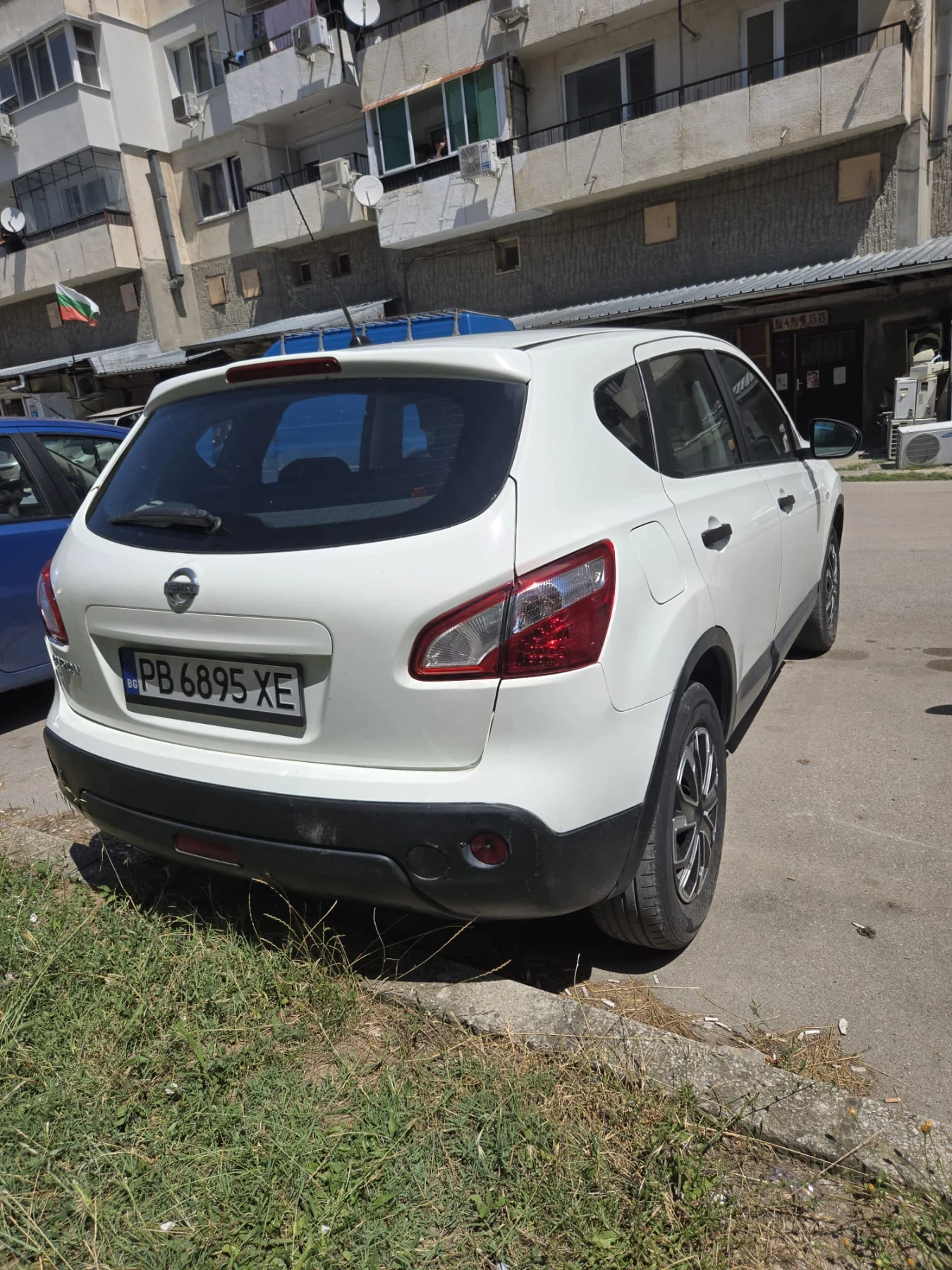 Nissan Qashqai, снимка 9 - Автомобили и джипове - 54932092