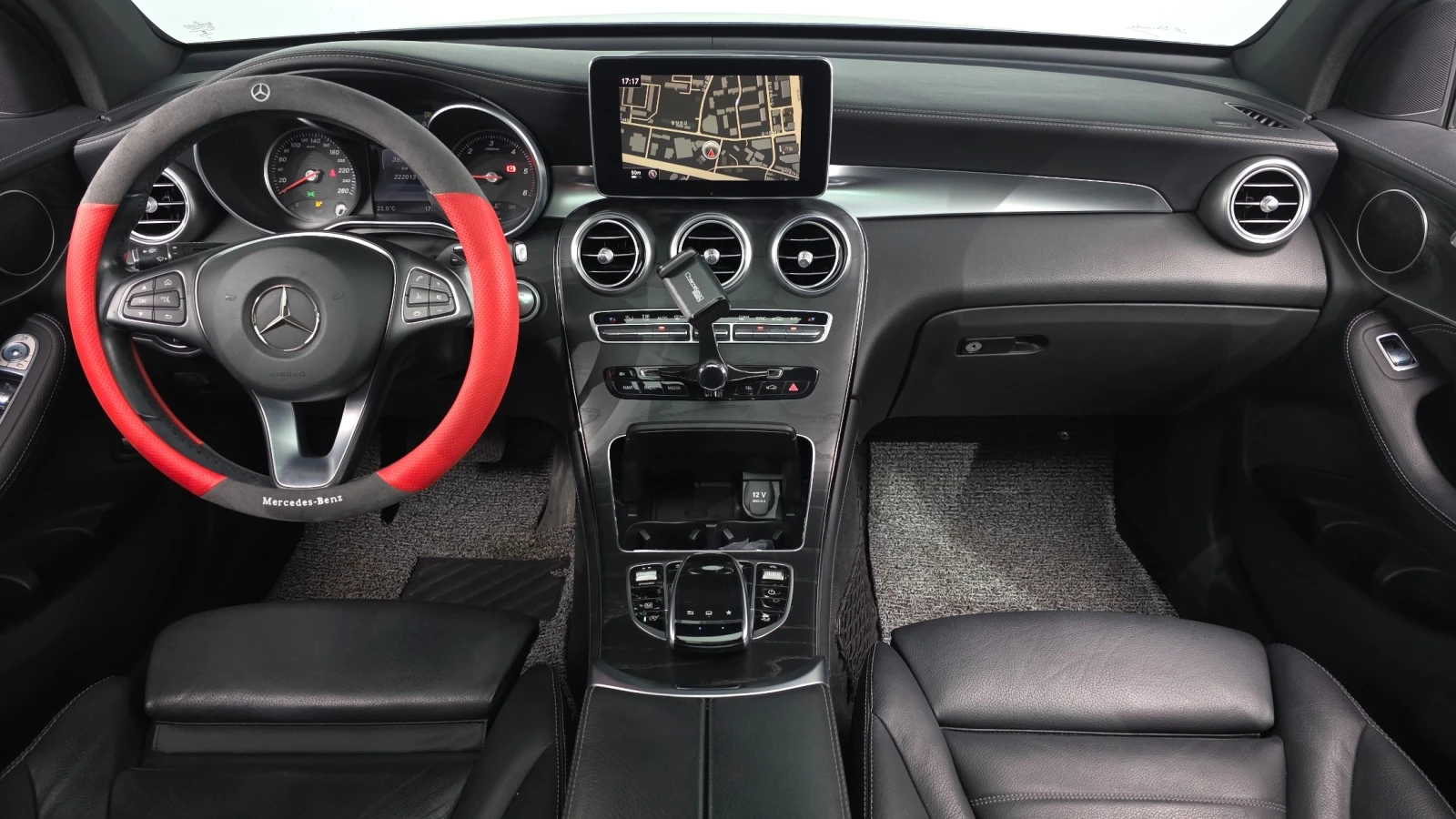 Mercedes-Benz GLC 220 d 4MATIC Premium, снимка 8 - Автомобили и джипове - 55474796