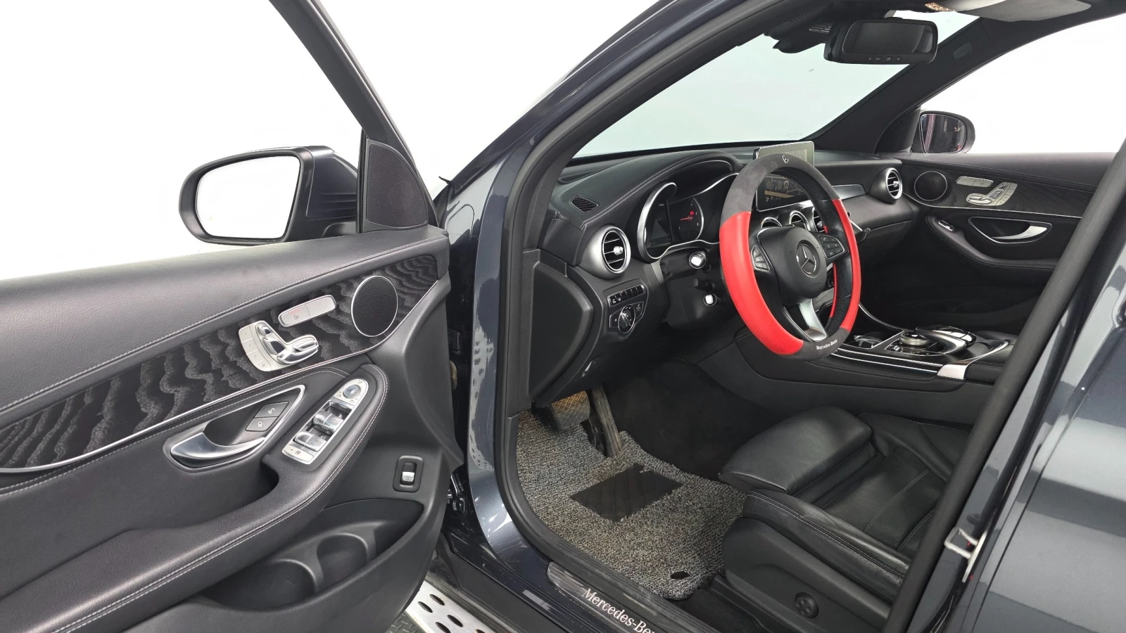 Mercedes-Benz GLC 220 d 4MATIC Premium, снимка 7 - Автомобили и джипове - 55474796