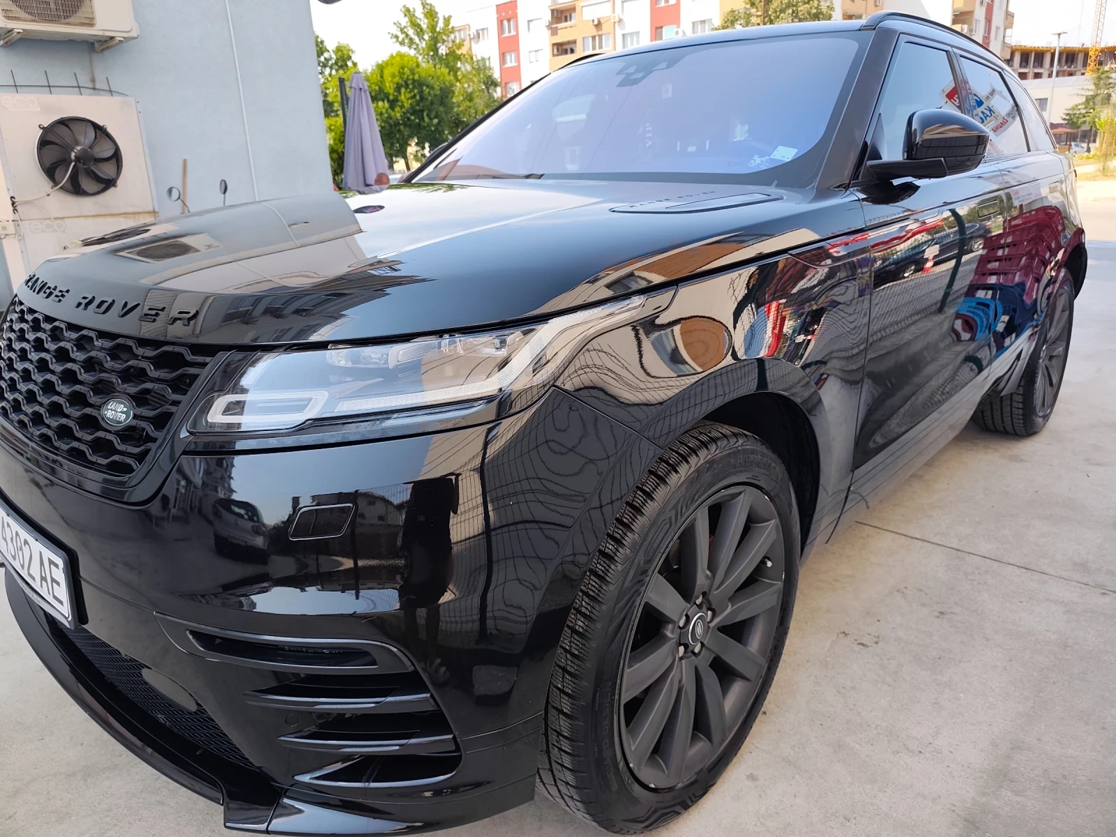Land Rover Range Rover Velar, снимка 14 - Автомобили и джипове - 55965999