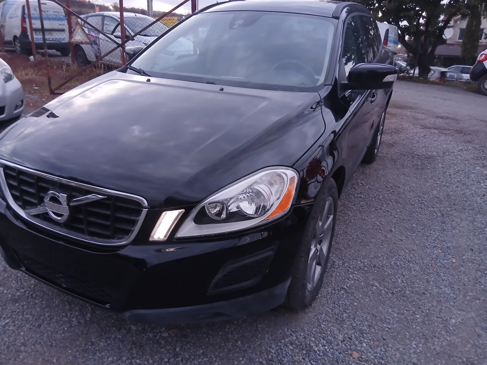 Volvo XC60 2013, снимка 2 - Автомобили и джипове - 56649630