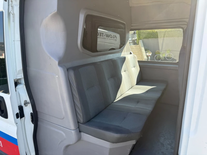 Peugeot Boxer L3H2 Климатик Товаропътнически 7-местен , снимка 9 - Бусове и автобуси - 51336439