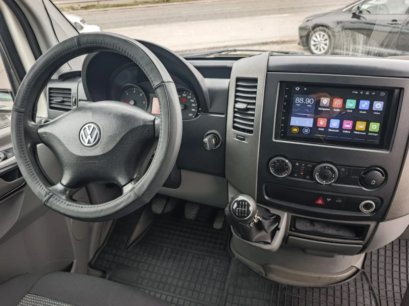 VW Crafter 2.0TDI* Докаран на ход* ОТЛИЧЕН, снимка 15 - Бусове и автобуси - 52458159