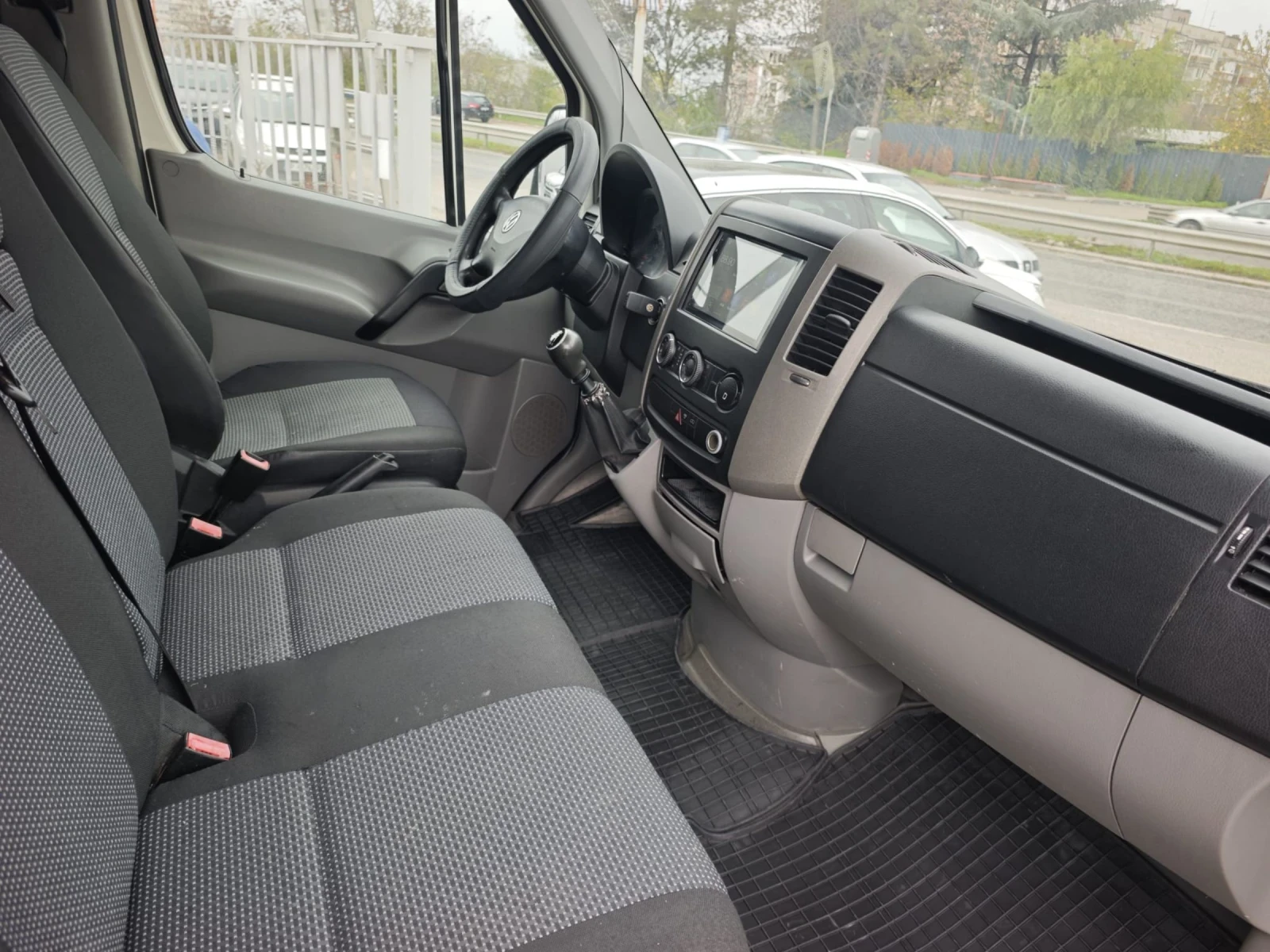 VW Crafter 2.0TDI* Докаран на ход* ОТЛИЧЕН - изображение 10