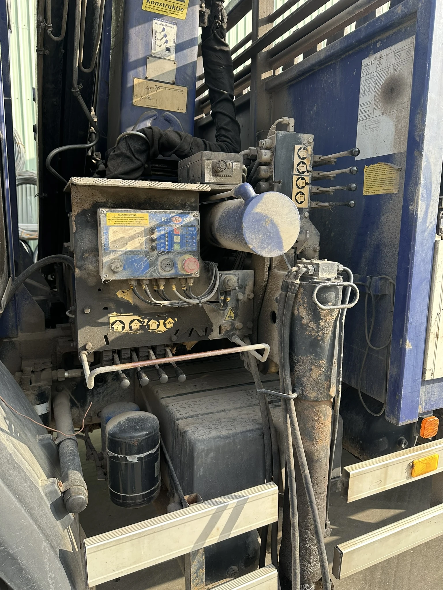 Man 18 18250 | Mobile.bg � ����������� 13