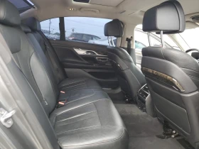 BMW 740 B58 RWD - 24599 лв. / 12577.27 € - 68761595 10