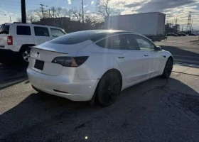 Tesla Model 3 * Standard Range Plus * CARFAX * БЕЗ ИНЦИДЕНТИ - 17450 € / 34129.23 лв. - 98591451 3