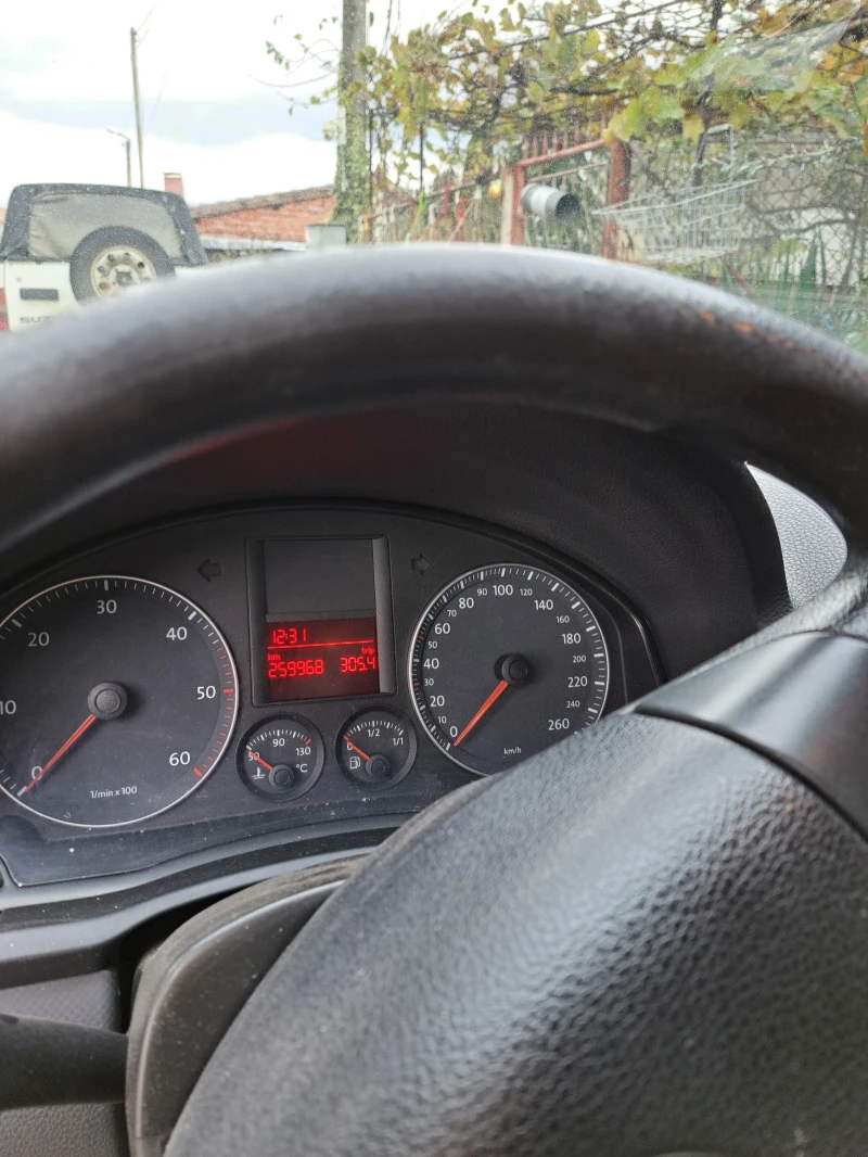 VW Golf 105, снимка 4 - Автомобили и джипове - 47646396