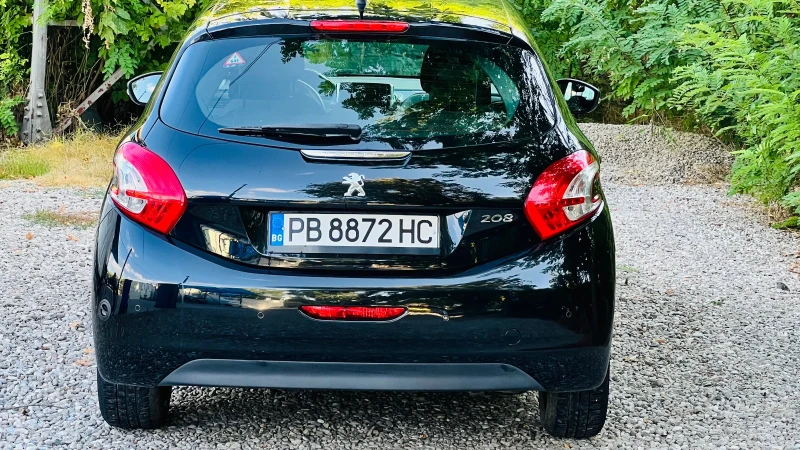 Peugeot 208 1.4 ГАЗ, снимка 4 - Автомобили и джипове - 47261566