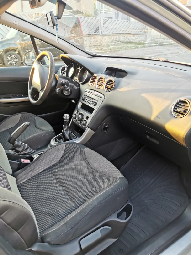 Peugeot 308 1.6i, снимка 12 - Автомобили и джипове - 47165503