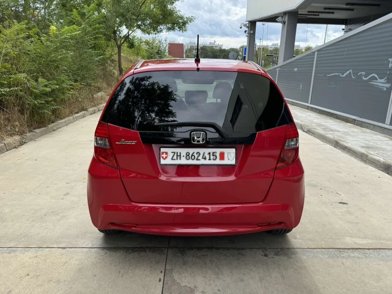 Honda Jazz 1.4i Swiss, снимка 7 - Автомобили и джипове - 47433487