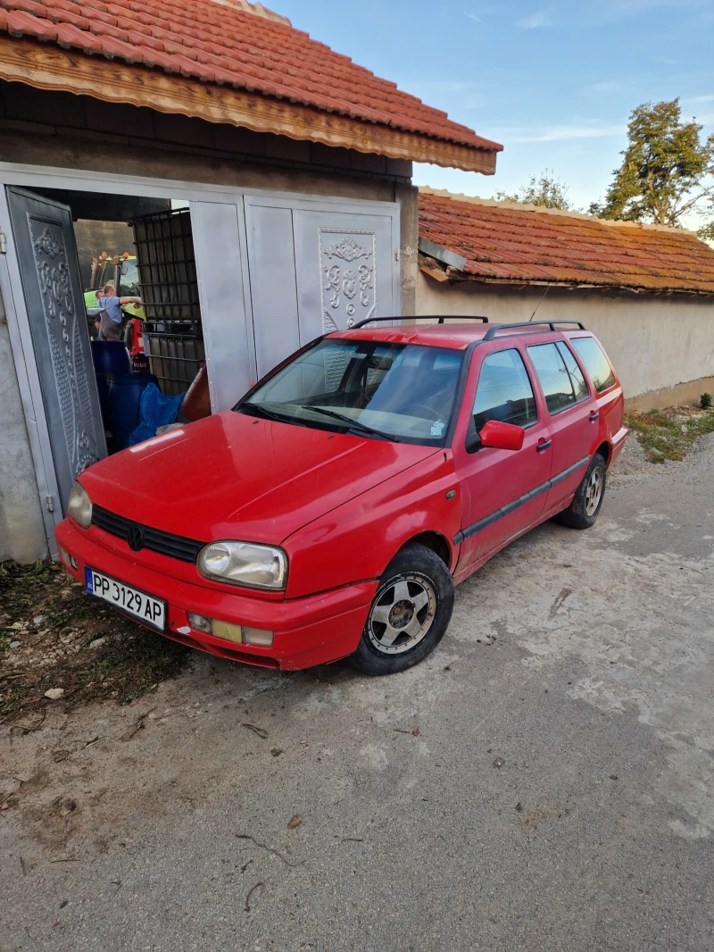 VW Golf, снимка 2 - Автомобили и джипове - 47481511