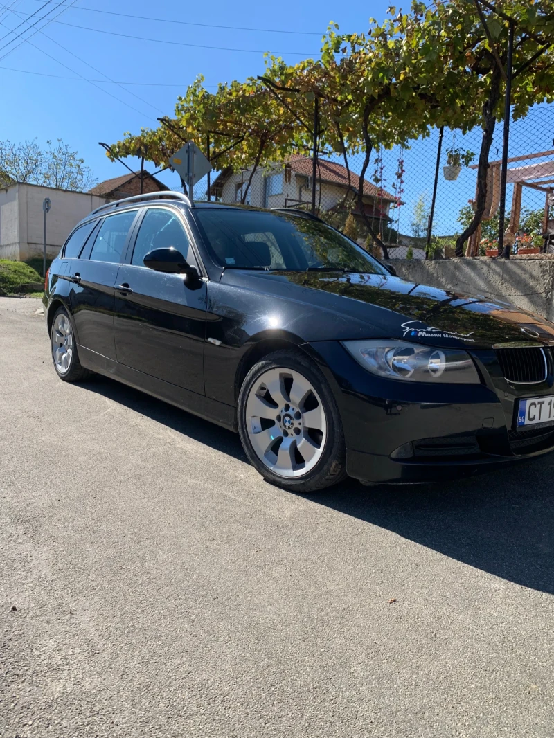 BMW 320, снимка 1 - Автомобили и джипове - 47630166