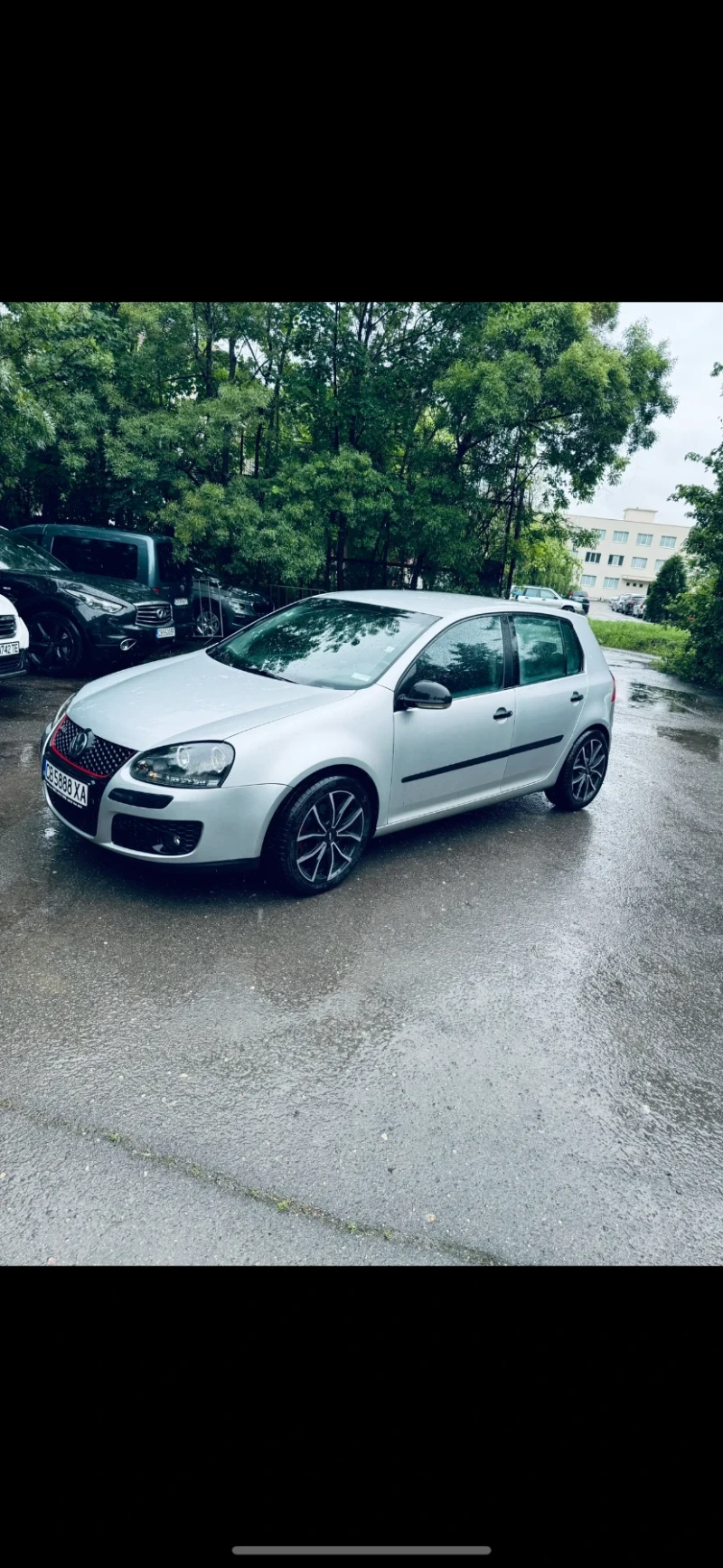 VW Golf, снимка 1 - Автомобили и джипове - 47932955