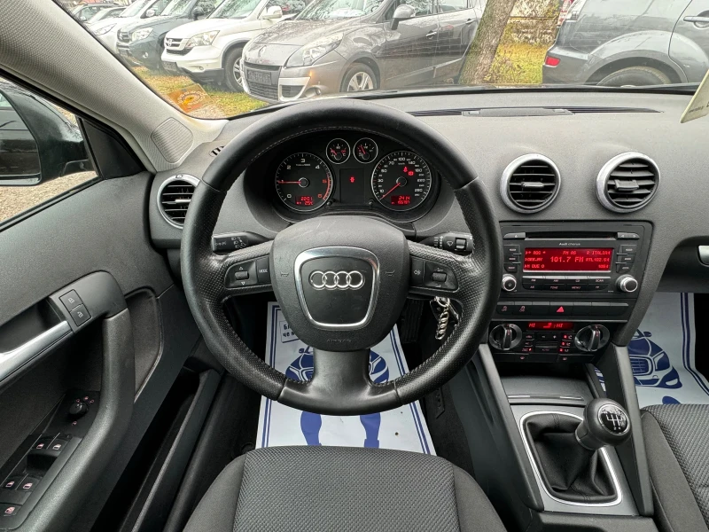 Audi A3 1000% Реален Пробег!!, снимка 8 - Автомобили и джипове - 48025762