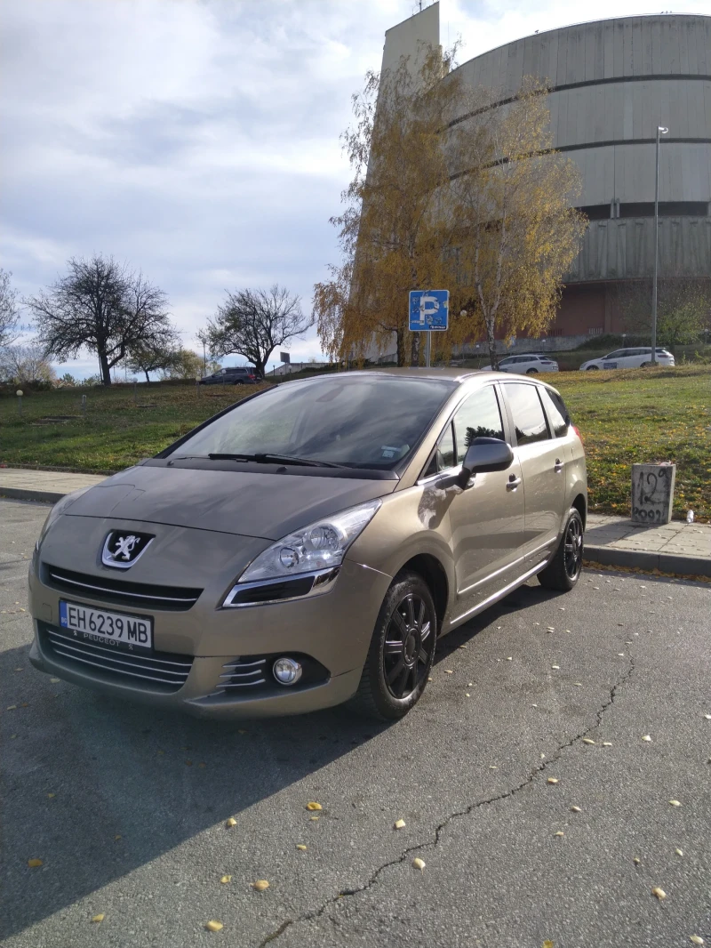 Peugeot 5008, снимка 8 - Автомобили и джипове - 49486182