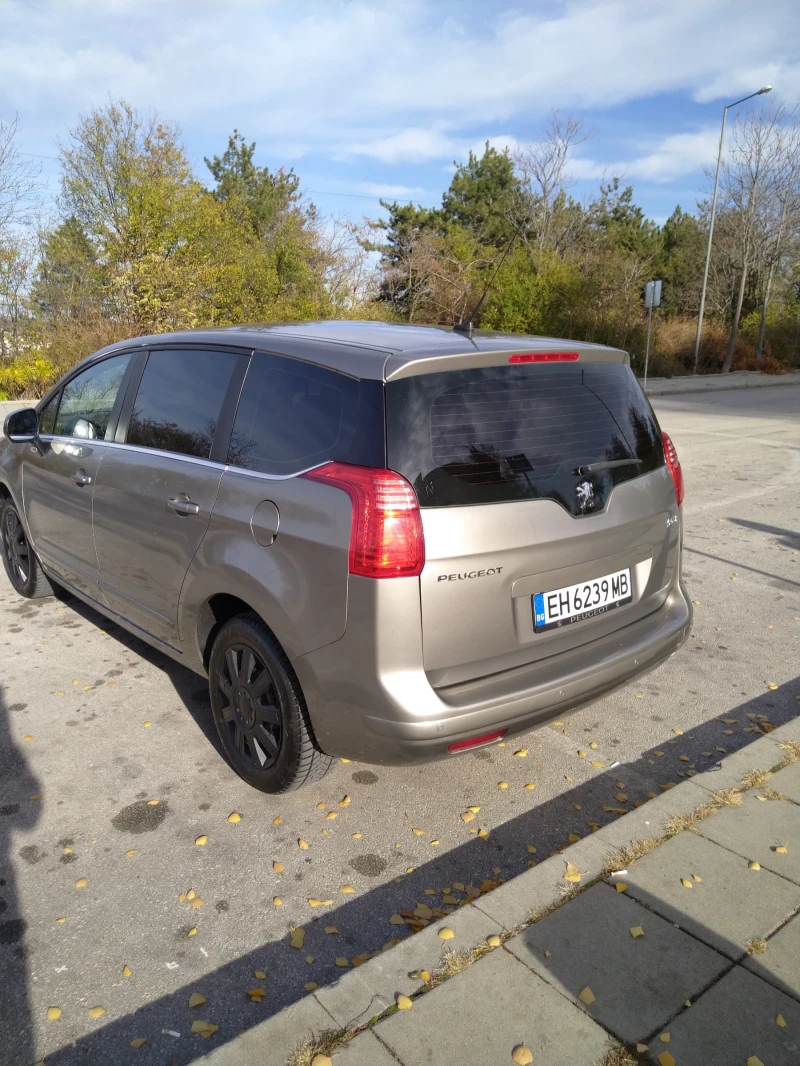 Peugeot 5008, снимка 5 - Автомобили и джипове - 49486182