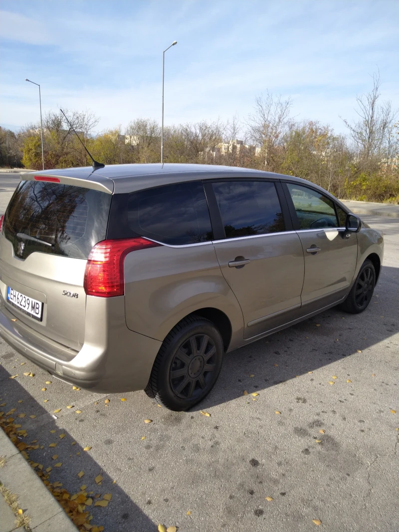 Peugeot 5008, снимка 3 - Автомобили и джипове - 48044606