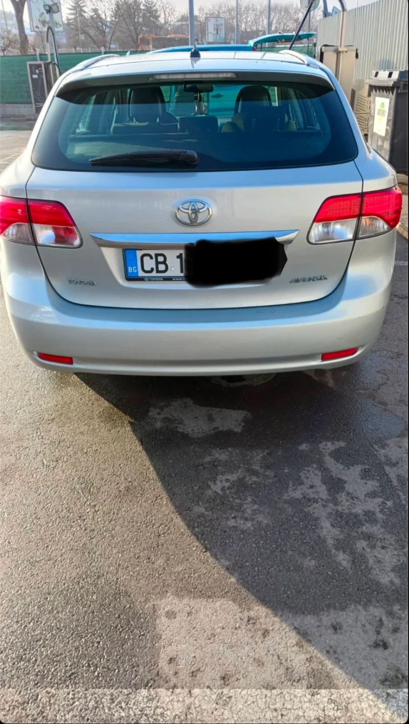 Toyota Avensis, снимка 4 - Автомобили и джипове - 48741890