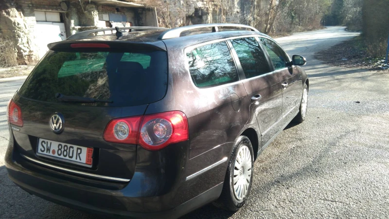 VW Passat, снимка 2 - Автомобили и джипове - 51864074