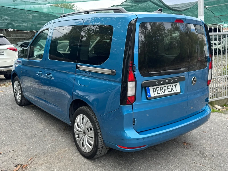 VW Caddy 2.0TDI DSG* Space, снимка 6 - Автомобили и джипове - 52181592